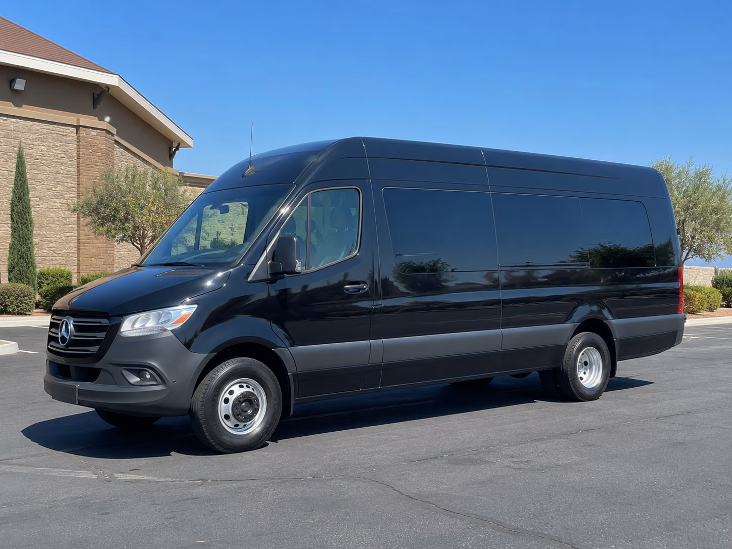 find transportation for your next prom 4