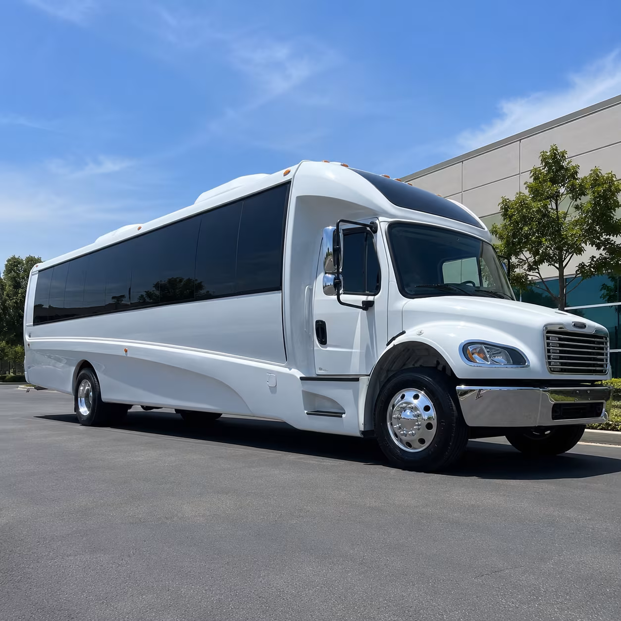 loveland 20 passenger minibus