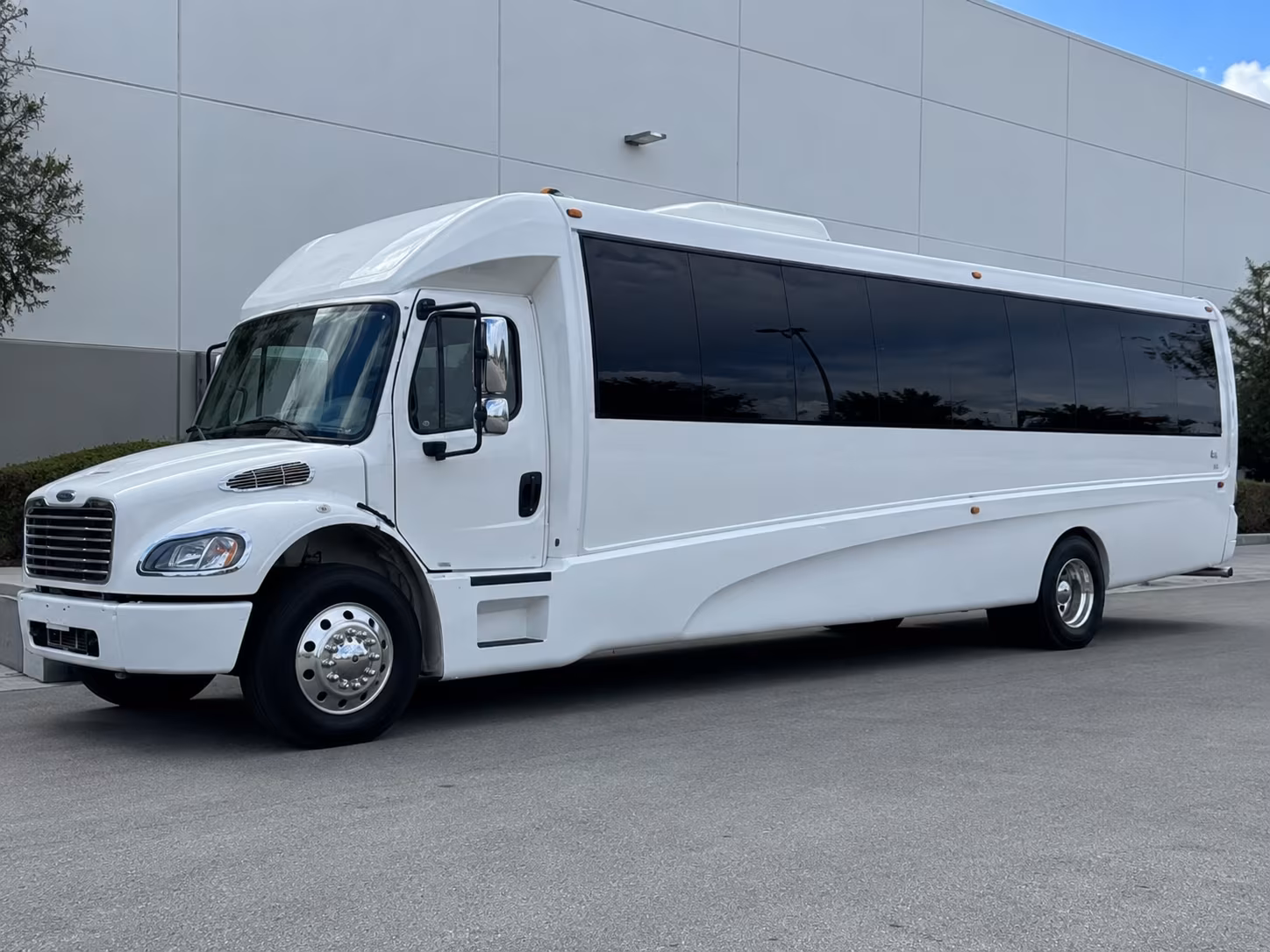 loveland wedding party bus rental